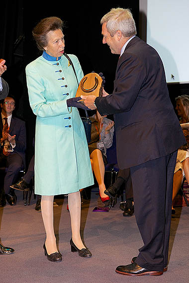 HRH The Princess Royal receives The Blue Cross Equine Welfare Award from Blue Cross Chairman Zair Berry. Please credit David Boughey.