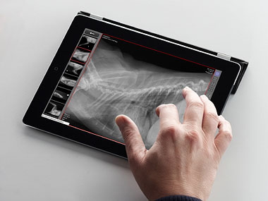 Photo showing viewer with touchscreen interface