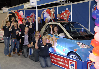 Winner of the Hill’s Drive Nutrition smart car, Una Conway (driving seat), with some of the Hill’s team at BVNA congress.
