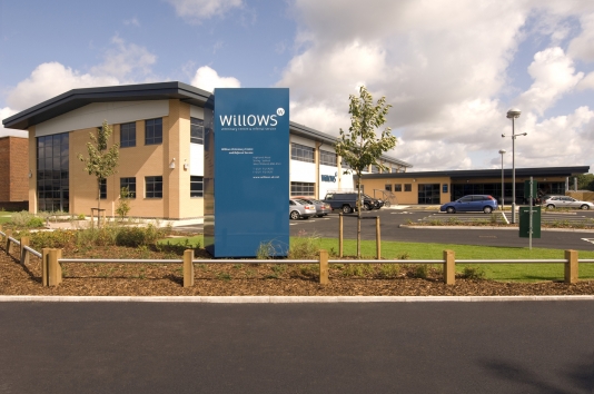 Willows exteriortitle=