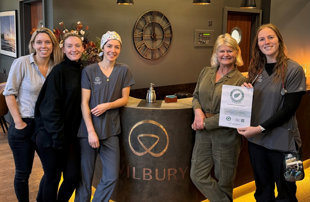 Wilbury Vets in Hove has been awarded a prestigious national environmental accolade.