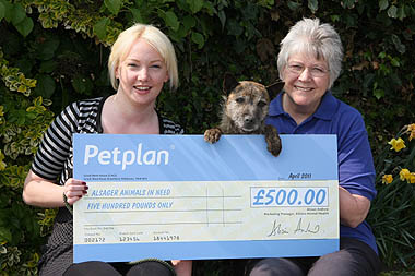 Pauline Wellbelove, Petplan Business Developer with Joanne Cooper, Centre Manager of Alsager