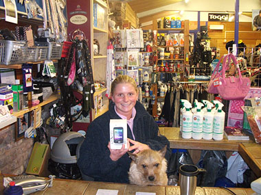 SMART Winner- Steph Bell and her new Smart phone