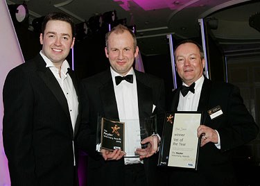 2009 compare Jason Mansfield, Ben Jones (Vet of the Year) and SPVS President Richard Hillman