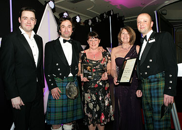 Practice of the Year St Clair Veterinary Group pictured with 2009 compare Jason Mansfield