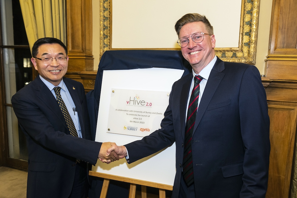 Professor G Q Max Lu - President and Vice-Chancellor, University of Surrey (left) with Jamie Brannan, Executive Vice President and President, International Operations and Aquaculture at Zoetis