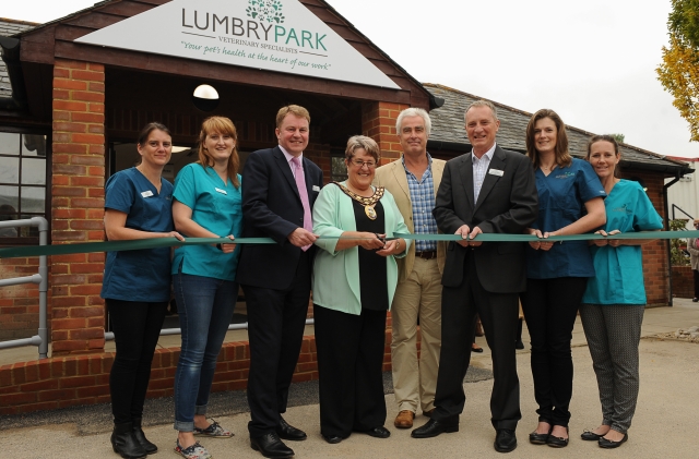 The ribbon cutting:  The names (left to right) are: Joanne Gardner, Gemma Smith, John Innes, Pam Jones,  Simon Innes, Luca Ferasin, Belinda Joyce, Mandy Hogan.