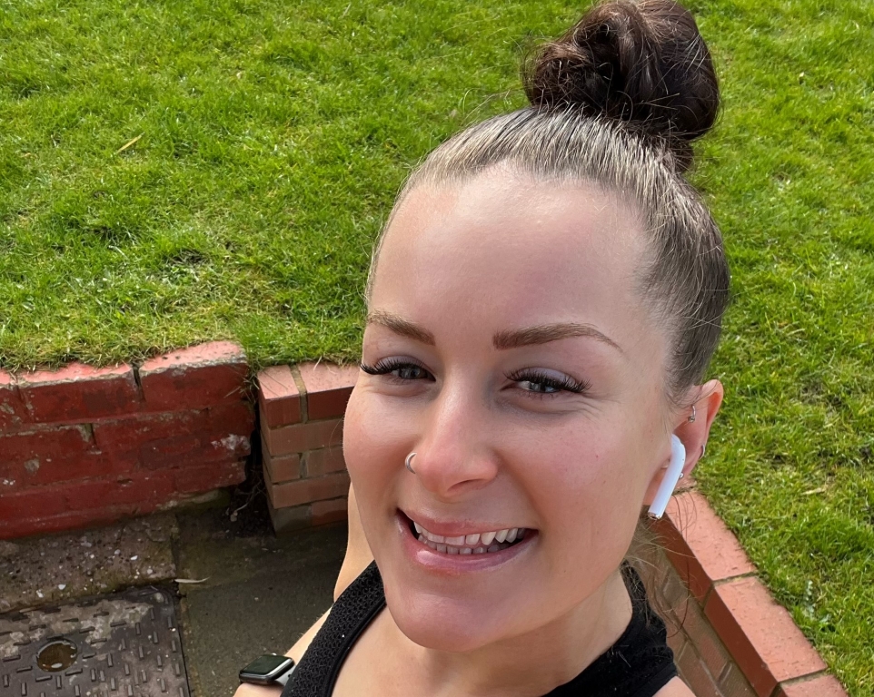 Gabriella Hoyle from Northwest Veterinary Specialists is running the Manchester Marathon.