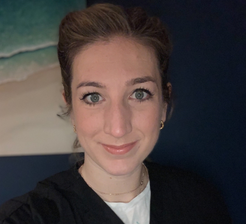 Dr Rosie Hunter leads the team at Village Vet’s Milton hospital