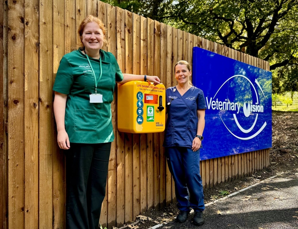 Veterinary Vision has installed defibrillators at its four referral centres.