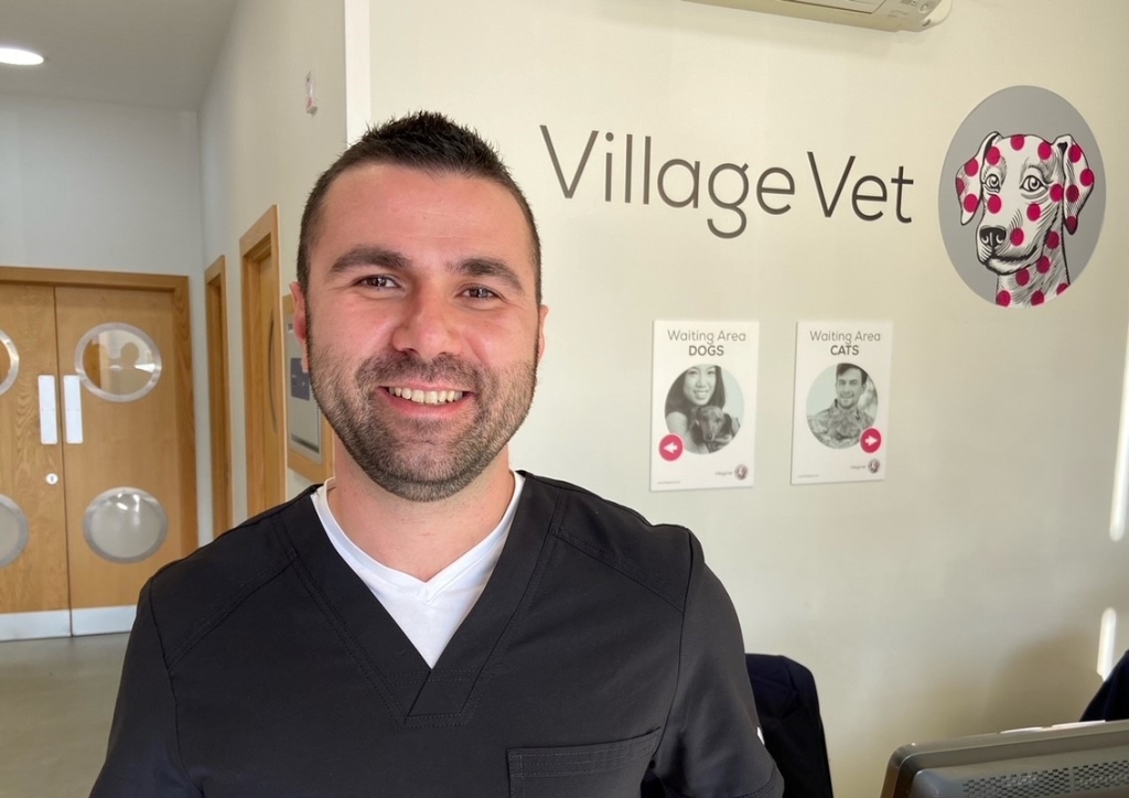 Adrian Huica has been appointed as lead veterinary surgeon at Linnaeus-owned Village Vet’s Whittlesford practice. 