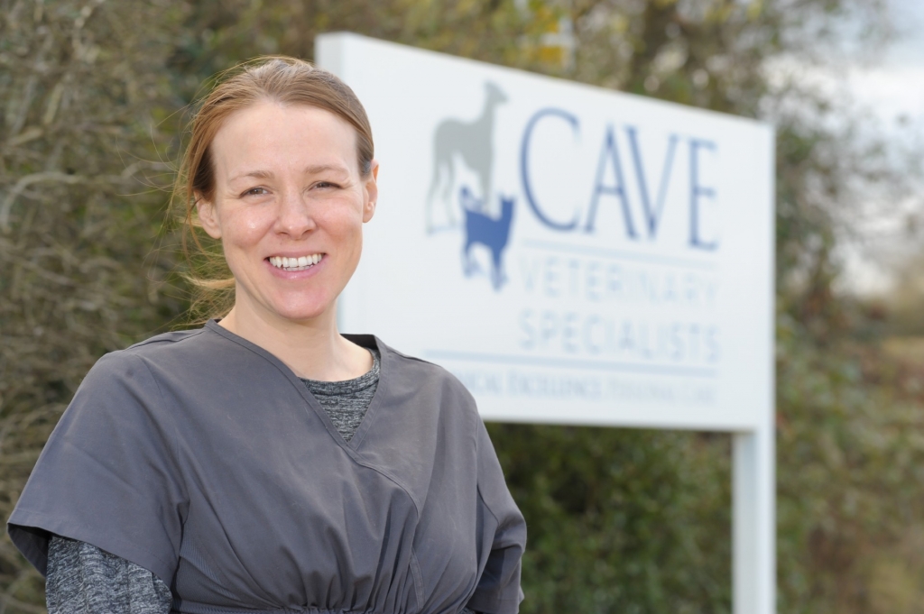 Internal medicine specialist Vanessa Woolhead joins Cave Veterinary Specialists / Veterinary