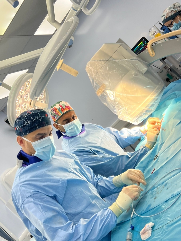 The internationally-renowned cardiology team at Willows Veterinary Centre and Referral Service in Solihull carrying out the intricate operation on tiny Yorkshire terrier puppy, Roman. 