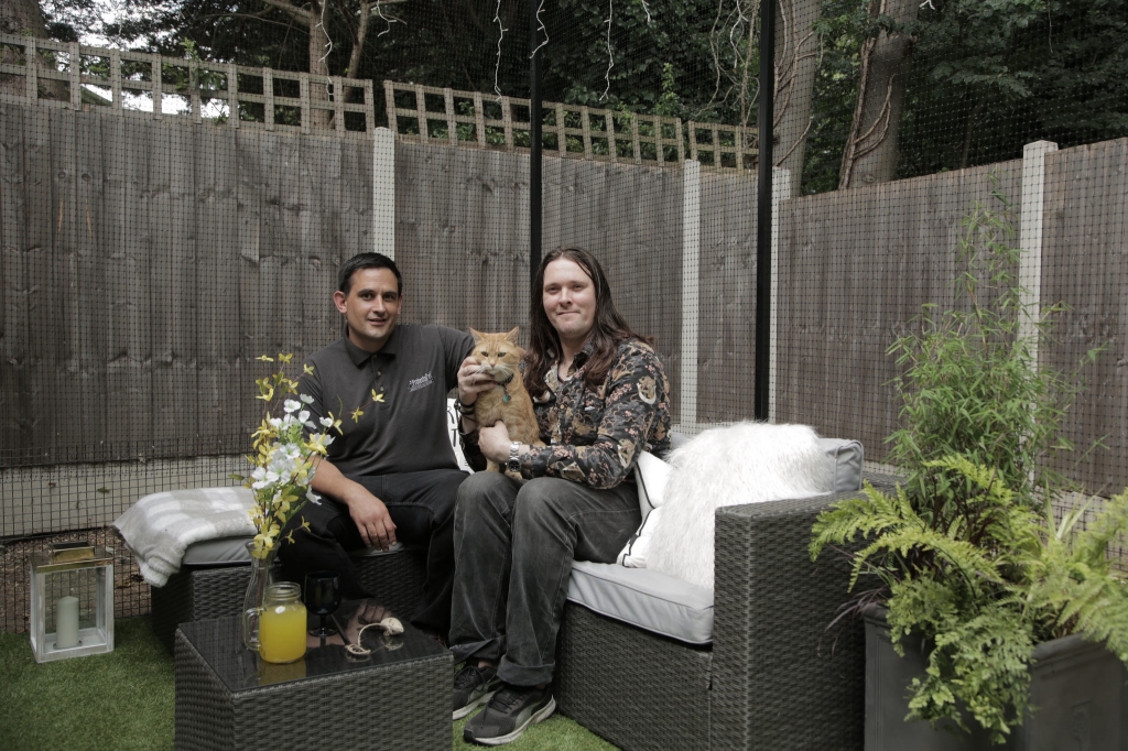 James Bowen and Streetcat Bob have recently taken delivery of a ProtectaPet installation to keep Bob safe