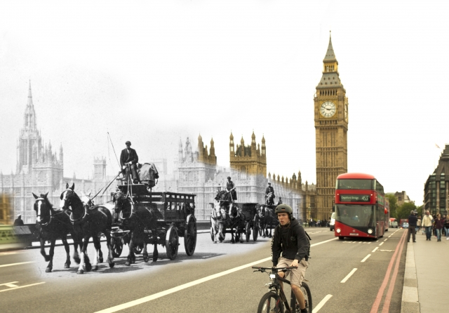 Westminster Bridge - 1909 and 2017 (credit - Alamy  SPANA)
