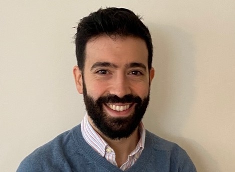 Surgery specialist Javier Rincon Alvarez has is joining Linnaeus-owned MyVet, which has three clinics across the Dublin and Kildare area. 