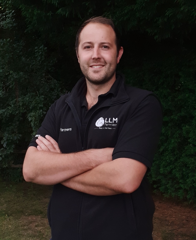 2021 Young Dairy Vet of the Year Announced / Veterinary Industry News