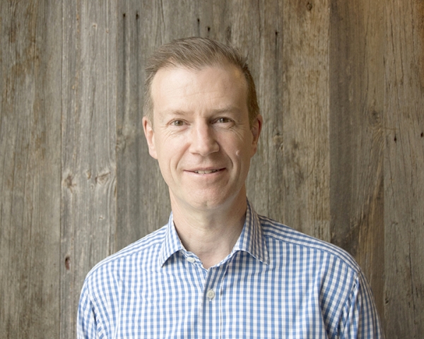 Independent Vetcare CEO David Hillier 