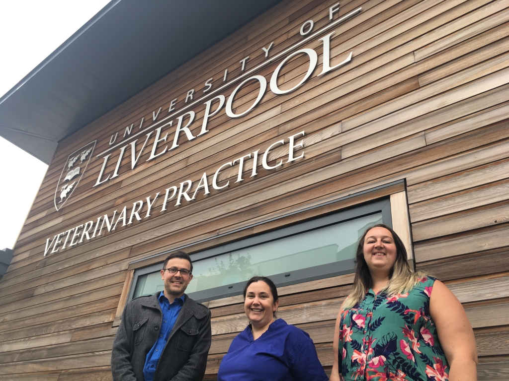 Prof Alex German (Clinic Director), Nathalie Dowgray (vet  PhD) and Kelly Eyre (RVN) are taking strides towards healthy aging