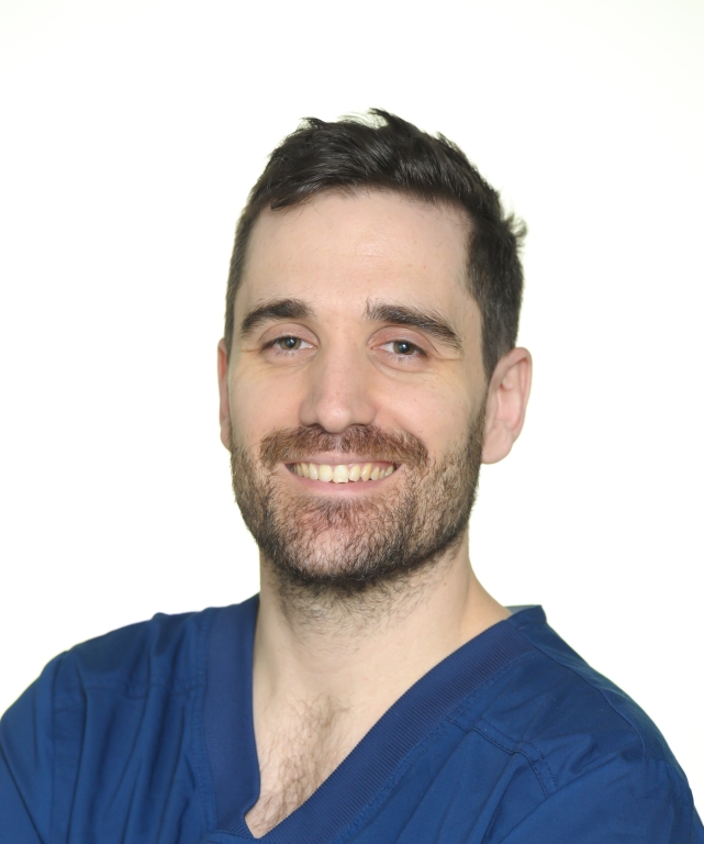 Dylan Payne, resident in small animal surgery at Northwest Veterinary Specialists, has won The Lesley Vaughan Prize, for his abstract co-authored with Nick Macdonald.