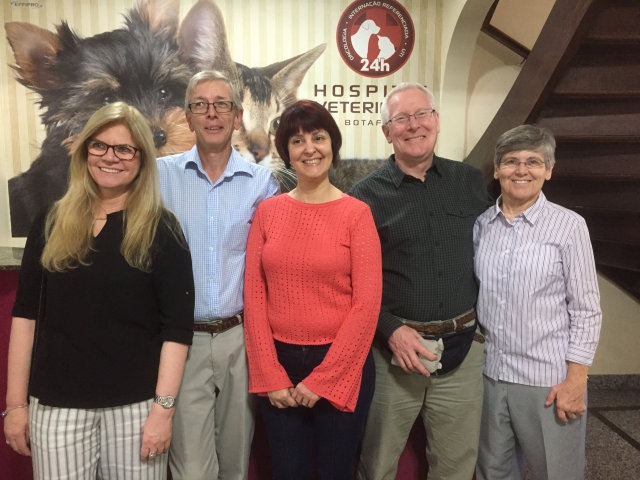 Picture shows: Members of the VGG visit a veterinary hospital in Botafogo, Rio de Janeiro.  Left to right: Dr Mary Marcondes (So Paulo State University, Brazil), Emeritus Professor Michael Day (Chairman, UK), Dr Carmen Vasconcellos (hospital director), Dr