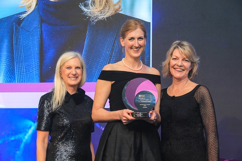 : Victoria Johnson (centre), Founder and CEO, VET.CT