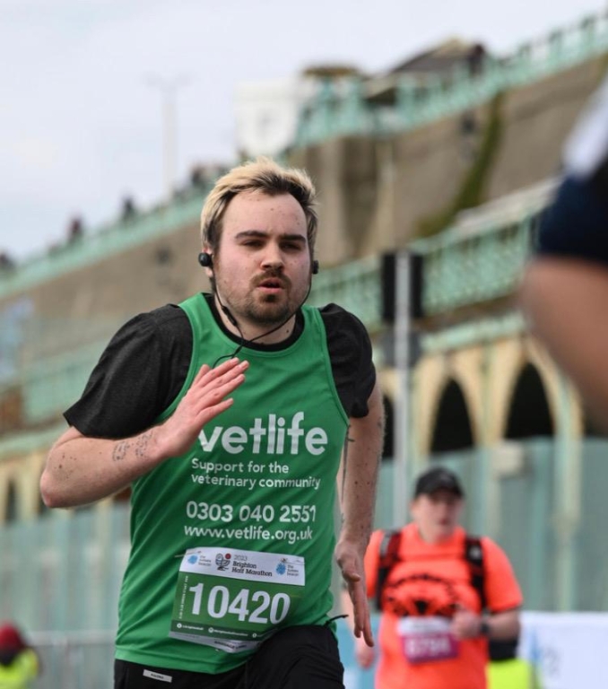 Vet4Life Customer care advisor Jimmy Ginger has completed the Brighton Half Marathon to raise funds for VetLife.